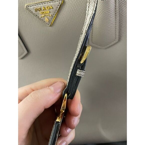 Prada Saffiano Cuir Double Bag Large in Grey Saffiano Leather - Picture 4 of 12